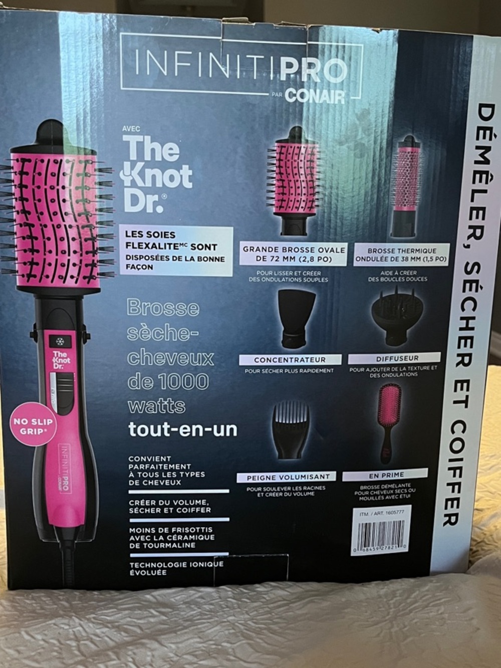 Infiniti Pro by Conair Pink 1000W Hot Air Brush